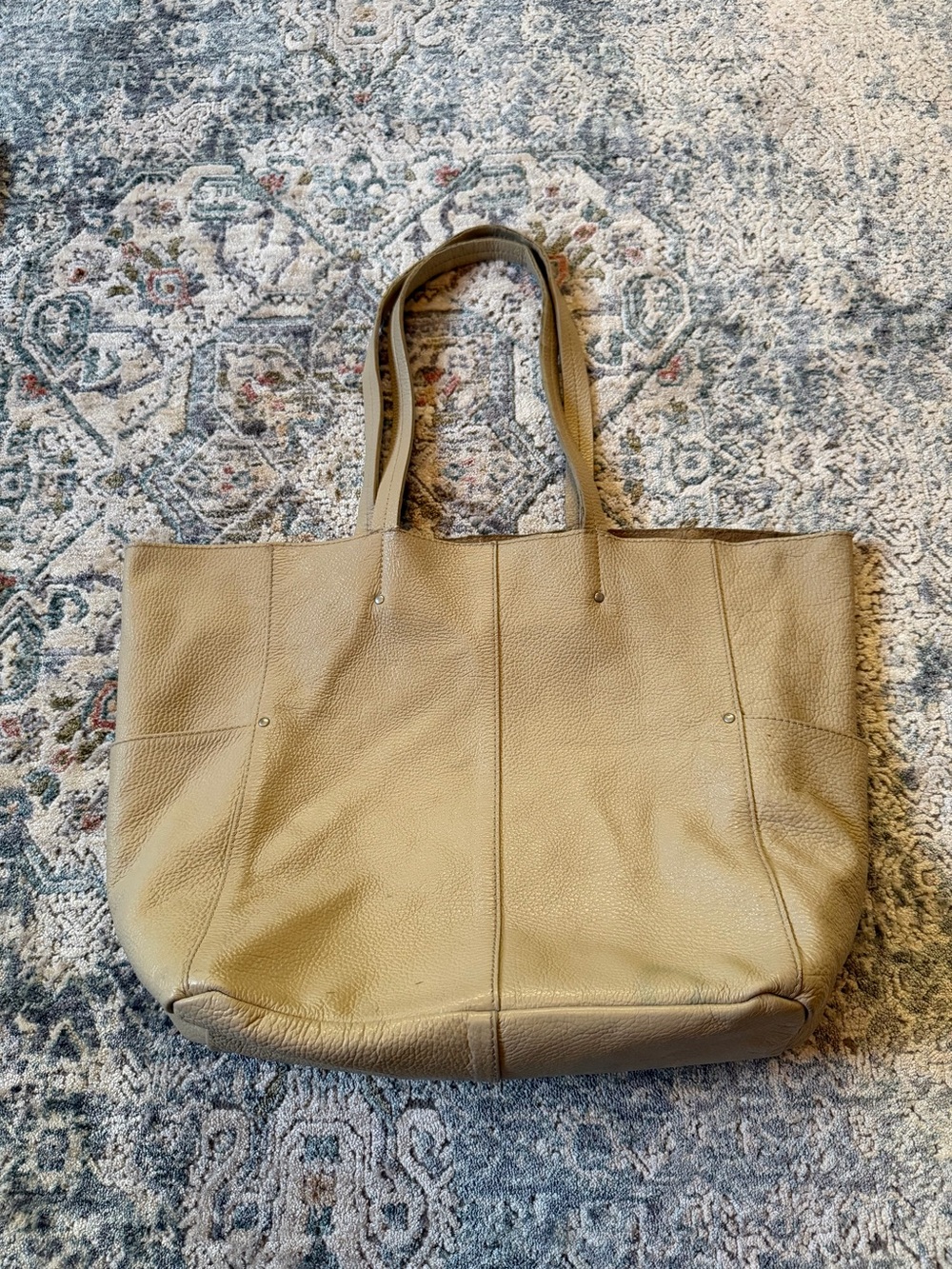 American Eagle Outfitters Beige 100% Leather Tote Bag Made in Italy